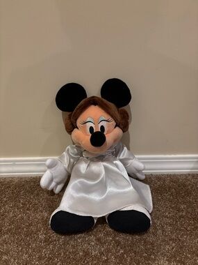 Disney Parks Star Wars Minnie Mouse as Princess Leia Plush